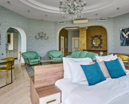 BACCHUS в Malakhovka Palace