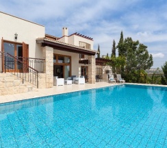 Номер Standard в Aphrodite Hills Residences Superior Villas