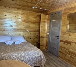 Двухместный номер Standard с балконом двуспальная кровать в Оазис