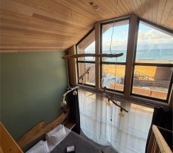 Барнхаус в Порт Ольхон