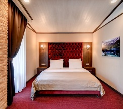 Family Executive Suite в Vertex