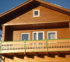 Коттедж с 2 комнатами с балконом и с видом на город в Подворье ямщика