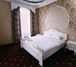 Гранд Люкс в Цезарь