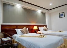 Четырёхместный номер Standard Пентхаус в Miloft Sathorn hotel