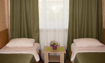 Бюджетный номер с сан. узлом на этаже в Дон