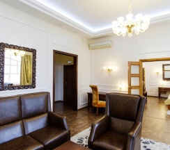 Бизнес Люкс в Hotel Grand