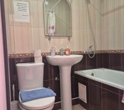 Трехместный стандарт с балконом в Алиса