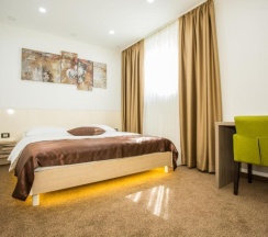 Двухместный номер Standard двуспальная кровать в Hotel National