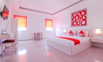 Двухместный люкс двуспальная кровать в OYO 1489 Simona Hotel