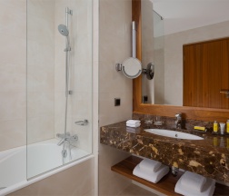 Делюкс с 2 кроватями "Queen size" в Grand Autograph Hotel Novosibirsk