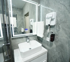 Апартаменты Deluxe с 2 комнатами с балконом и с красивым видом из окна в Отель Avant Hotel Tashkent Pool&Spa