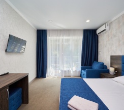 Стандарт с доп. местом и балконом в Val`kont hotel