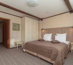 Двухместный полулюкс двуспальная кровать в Губернский