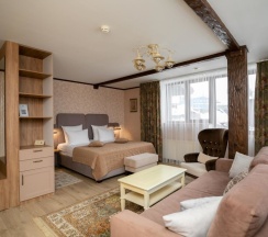 Люкс с красивым видом из окна в Губернский