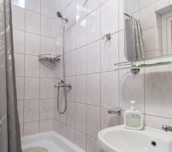 Двухместный номер Standard с балконом и с красивым видом из окна двуспальная кровать в Гостевой дом