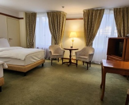 Номер полулюкс с 2 односпальными кроватями в Radisson Slavyanskaya Hotel Moscow
