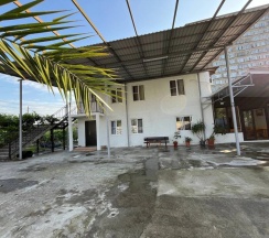 Трёхместный номер Standard в Delis