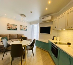Апартаменты люкс в Marlen apart