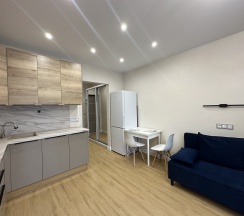 Квартира в Апартаменты на улица Искры, 88к1