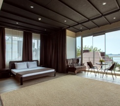 ЛЮКС С ВИДОМ НА МОРЕ в У моря