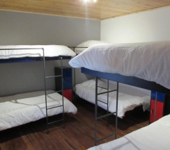 Кровать в общем номере в Hobu Hostel