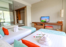 Двухместный номер Deluxe двуспальная кровать в Bandara Phuket Beach Resort