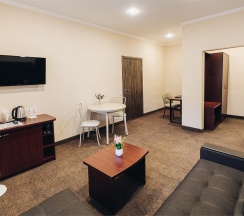 «Luxury» с двуспальной кроватью в Red River Hotel