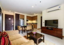 Люкс с 2 комнатами с балконом в Отель Lohas Residences Sukhumvit