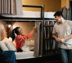 Кровать в общем номере в Jomtien Beach Hostel