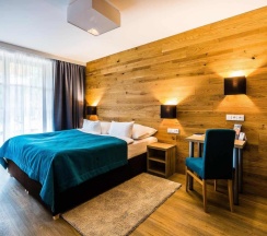 Двухместные апартаменты Grand двуспальная кровать в Amenity Resort Spindleruv Mlyn
