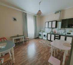 5-местный номер люкс в Друзья