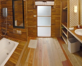 Четырёхместный номер Standard в Boutique Raft Resort