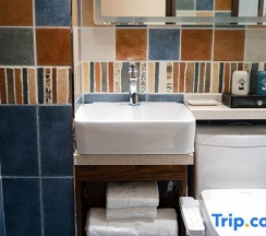 Двухместный номер Standard двуспальная кровать в Yake Town Holiday Hotel (Dehui Branch)