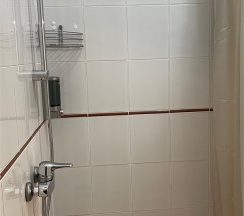 Базовый двухместный с одной большой кроватью в Comfort Hotel
