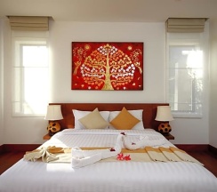 Двухместный люкс Deluxe с частичным видом двуспальная кровать в Laguna Villas Boutique Hotel