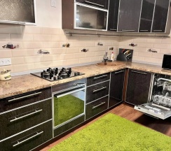 Двухместные апартаменты с 2 комнатами с балконом двуспальная кровать в 777