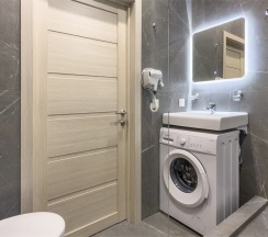 Стандарт трёхместный с видом на реку в Гостиниц.NET на Маковского