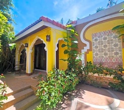 Вилла с красивым видом из окна в Vartika Resovilla KuiBuri Beach Resort and Villas