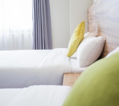 Четырёхместный номер Standard в Rainbow Hotel