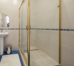 2-комнатный номер люкс улучшенный в Djump hotel