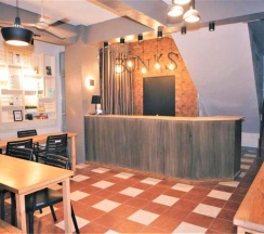 Кровать в общем номере в Bunks Hostel