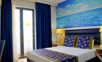 Одноместный номер Standard с видом на окрестности двуспальная кровать в Club Aqua Plaza