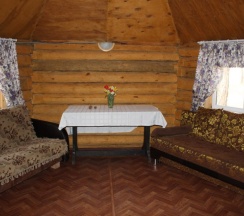 Дом с мангальной зоной в Осетровский пруд