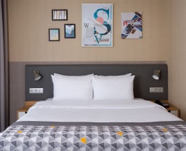 Стандарт 1 кровать queen size с ванной в Holiday Inn Perm