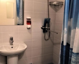 Номер стандарт семейный с 1 двуспальной кроватью в Полёт