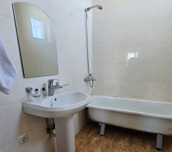 Полулюкс №2 в Отель Ретро Холл