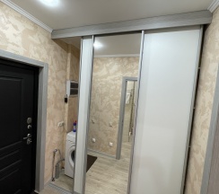 Апартаменты улучшенные с кухней и балконом в Между гор