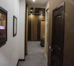 Люкс в Paradise Hotel