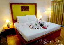 Двухместный номер Standard двуспальная кровать в The Garden Place Pattaya