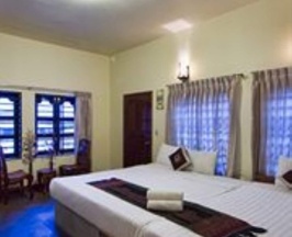 Трёхместный номер Standard в G Eleven Hotel